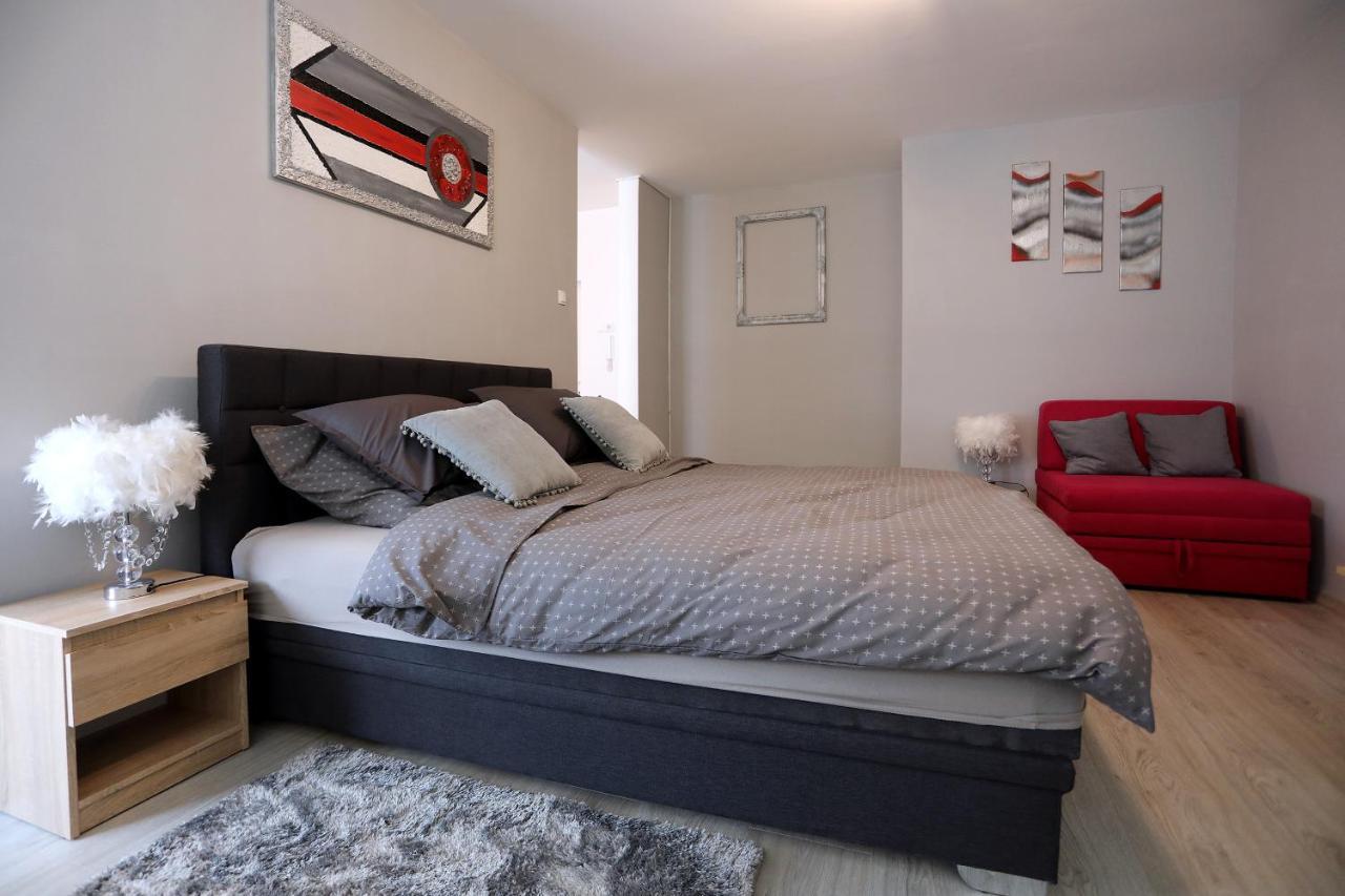 Studio Apartman Ana Osijek Eksteriør bilde
