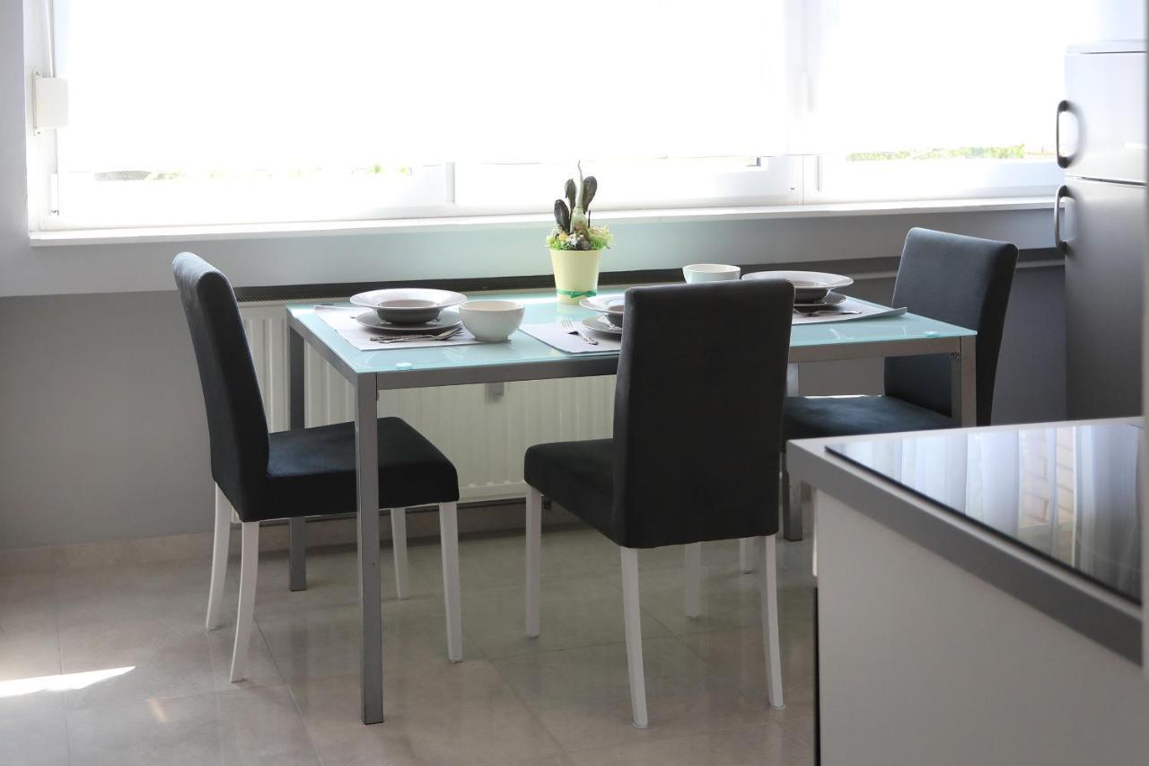 Studio Apartman Ana Osijek Eksteriør bilde